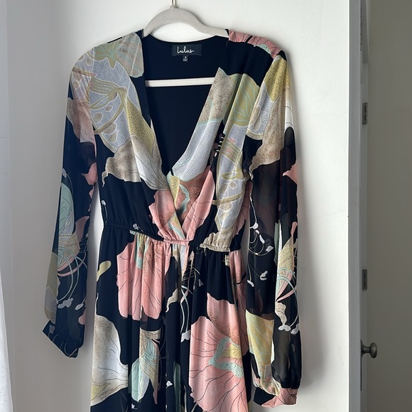 Lulus Wonderous Water Lillies Floral Maxi Dress Black Peach Small - Picture 3 of 7